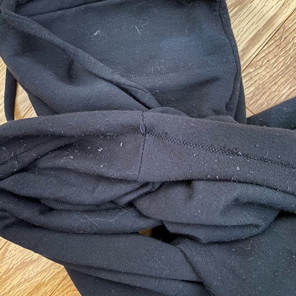 Fashion nova joggers - Picture 4 of 5